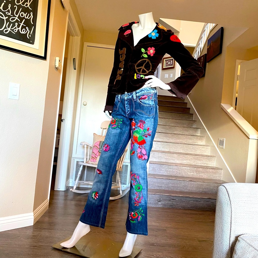 Y2K Antik Demim Embroidered Denim Jeans!